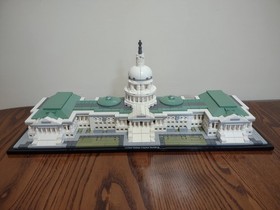 LEGO ARCHITECTURE: United States Capitol Building (21030) Retired product 