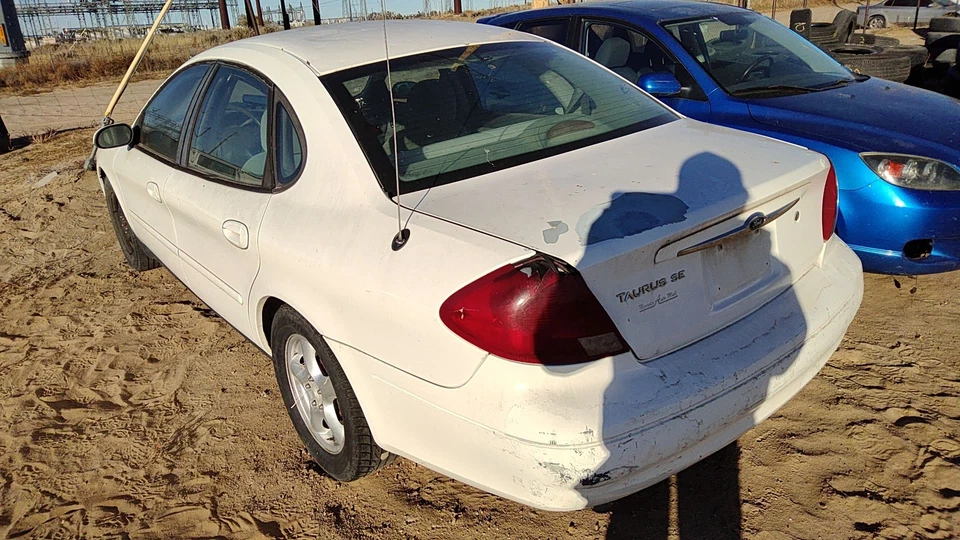 Polea equilibradora armónica Ford Taurus 1996-2005 cigüeñal con perno OEM 3,0 L OHV Foto 4 de 4