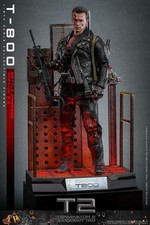 Hot Toys DX46 Terminator 2: Judgment Day T-800 Battle Damaged 2.0 - 1/6 personaggio