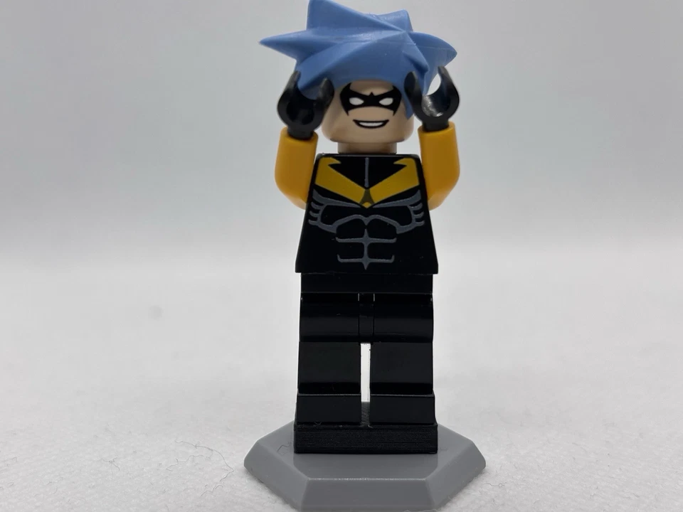 LEGO Nightwing Sunkist | Custom LEGO Batman Video Game - Image 2 of 4
