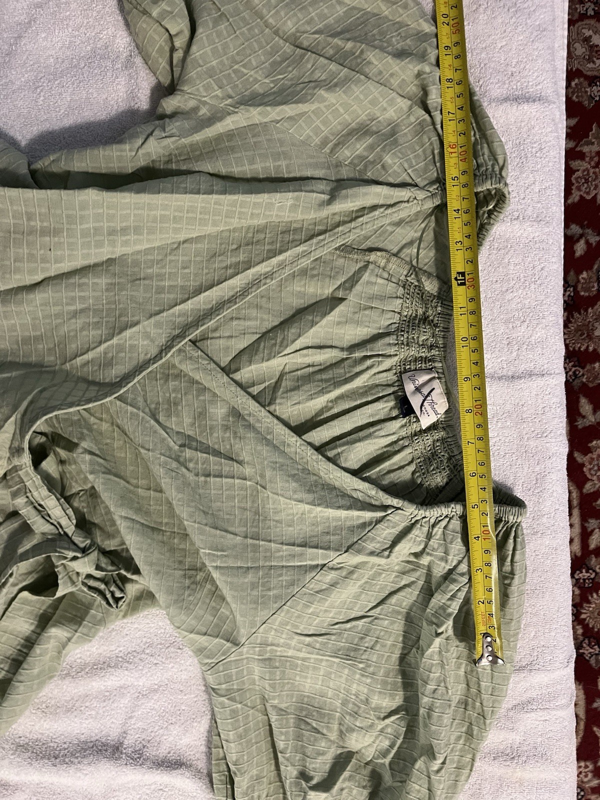 Universal Thread Green Wrap Blouse Puff Sleeve V-… - image 9