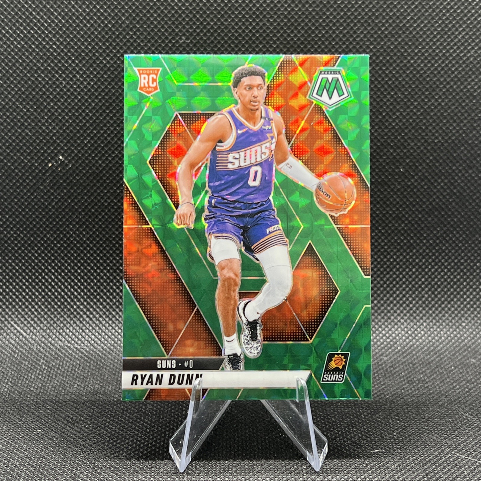 2024-25 Panini Mosaic - Rookies Ryan Dunn #233 Green Mosaic Prizm (RC)