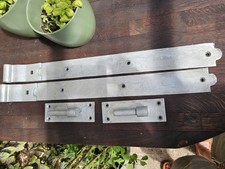 Hook & Band Hinges