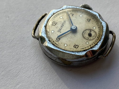 Vintage RARE WOMEN WATCH HELVETIA 15 JEWELS MILITARY 90A - Picture 3 of 8