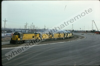 Original Dia CNW Chicago & Northwestern 4403 EMD GP15-1 Proviso ILL 12-93 (J5)