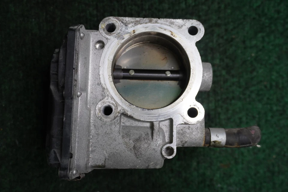 Nissan NV200 2016 2,0 L carrocería del acelerador OEM ETA6002 Foto 2 de 4