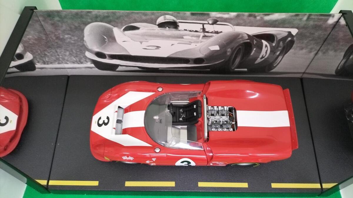 gmp 1/18 1966 John Surtees #3 Team Surtees LOLA SPYDER Red gmp 1/18 1966 John Surtees #3 Team Surtees LOLA SPYDER Red