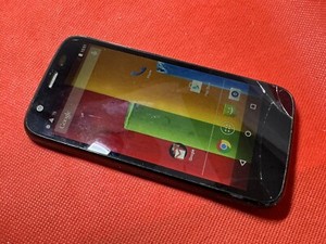 Motorola Moto G XT1032 16GB schwarz Smartphone Defekt Schaden