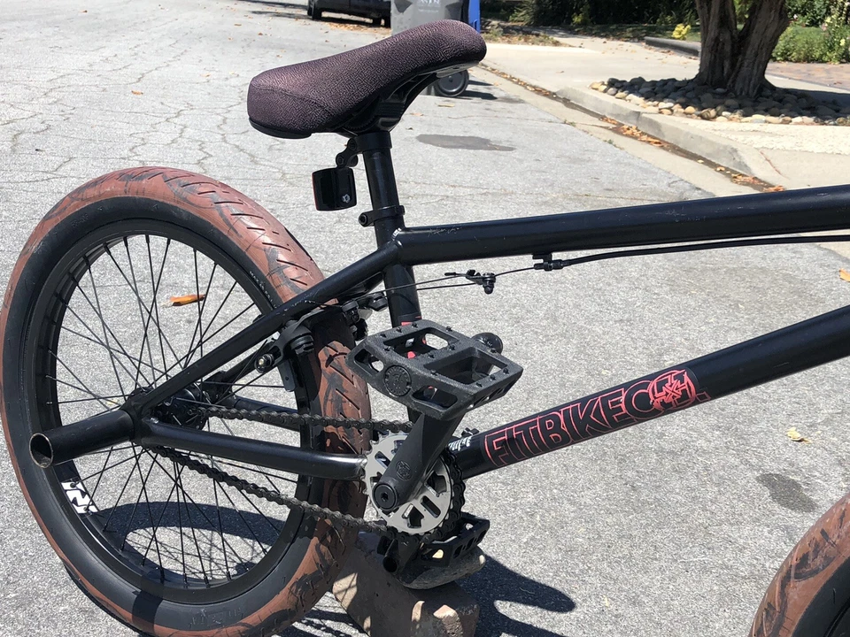 ПОДХОДИТ ДЛЯ ВЕЛОСИПЕДА CO CONWAY УРОВЕНЬ 2 20 ДЮЙМОВ ВЕЛОСИПЕД ЧЕРНЫЙ МАТОВЫЙ BMX ВЕЛОСИПЕДЫ 2016 - Изображение 2 из 4