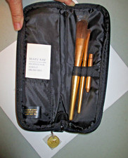 MARY KAY Rare Vintage 3 brush set in zipper case Professional Makeup Brush TRIO