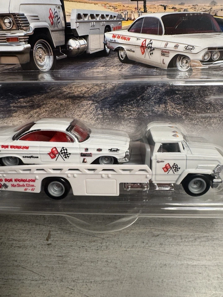 Camión rampa Chevy Hot Wheels Team Transport '61 Impala '72 #54 2023 Car Culture Foto 2 de 4