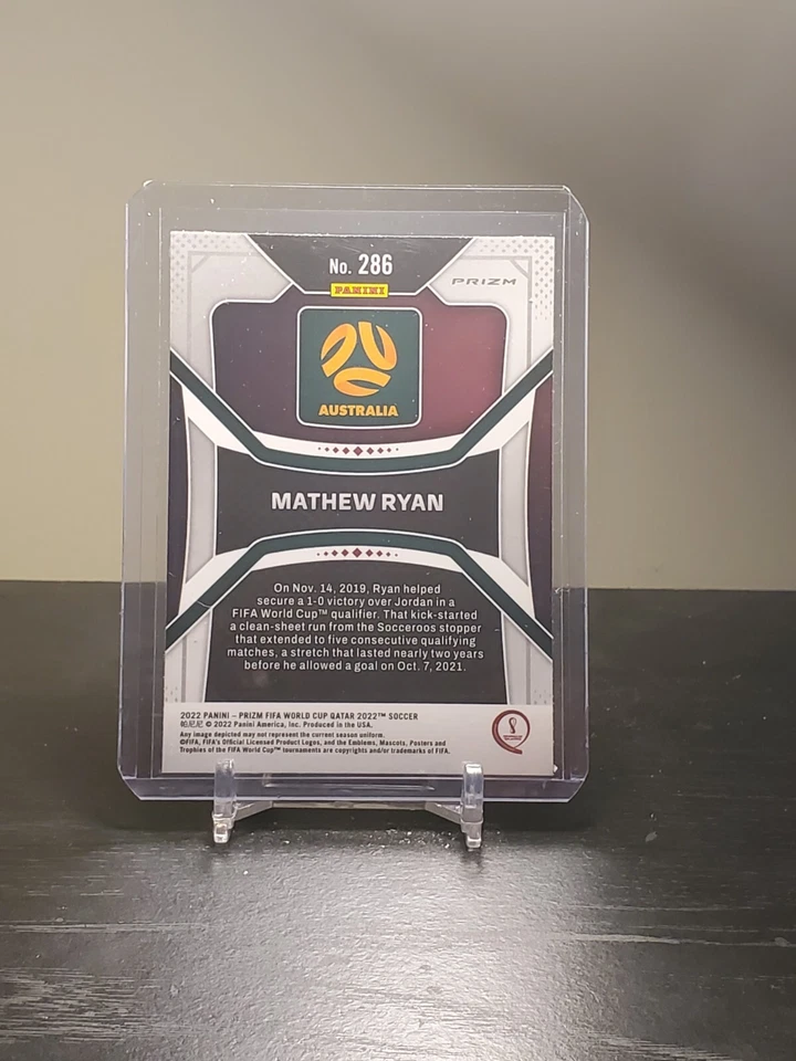 2022 Prizm FIFA World Cup- MATHEW RYAN - Green Wave SP #286 Australia - Image 2 of 2
