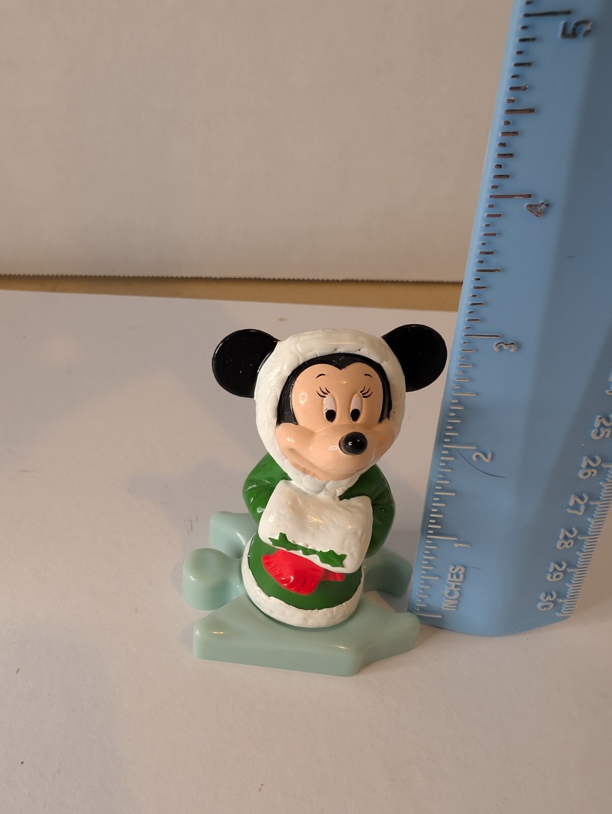 2000 Mickey's Once Upon a Christmas McDonalds Happy Meal Toy Mickey W/ Box
