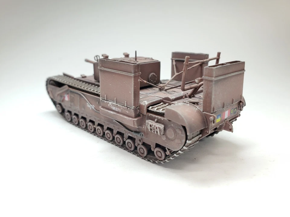 Dragon Armor 60670 1:72 Churchill Mk.III w/Wading Kit 14th Canadian Armored Reg  - Image 4 of 4