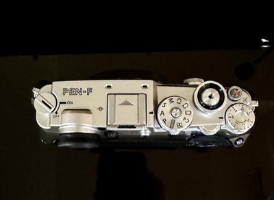 【値引き不可】OLYMPUS PEN-F(シルバー) Olympus PEN-F: High end camera performance never looked or felt so