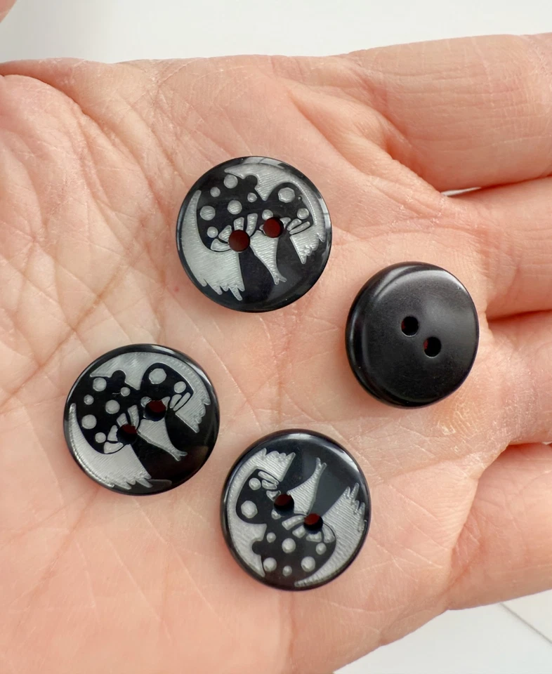10PC Black Mushroom 2 Hole Flat Back Buttons Sewing Button 15mm - Image 2 of 3