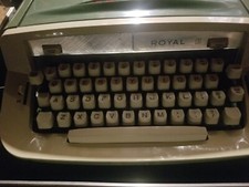 typewriter working thumbnail