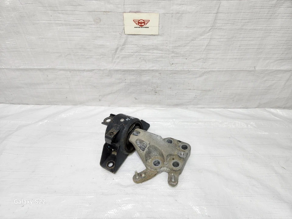 2013-2015 Chevrolet Trax Automatic Transmission Engine Motor Mount w/ Bracket - Imagem 3 de 4