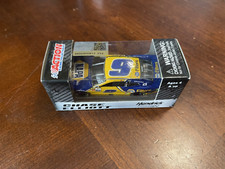 2019 Chase Elliott NAPA Filters 1:64 scale car