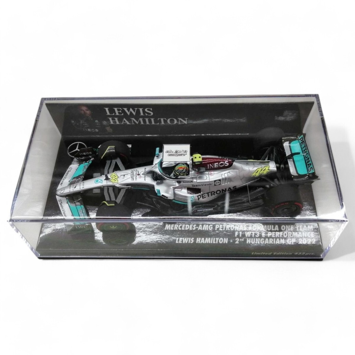 Minichamps Mercedes AMG Petronas F1 Team Model Car 1/43 Scale New 