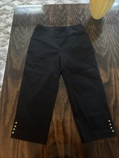 Women’s Counterparts Black Cropped Pants With Gold Button Accents Size Small