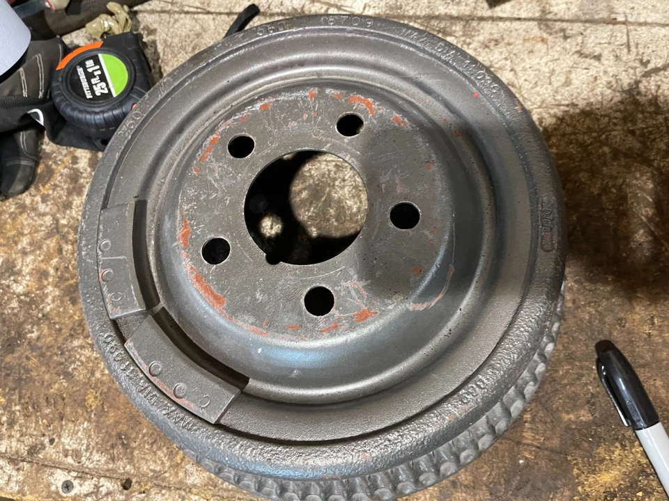 Cargador 1969 11" 11 pulgadas batería trasera con aletas carrocería B muy limpio mira 14 fotos 70 Foto 2 de 4