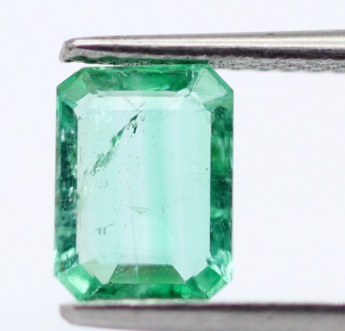 Smeraldo verde naturale trasparente 100% non trattato ottagono sfuso 7x5 mm pietra preziosa - Foto 3 di 11