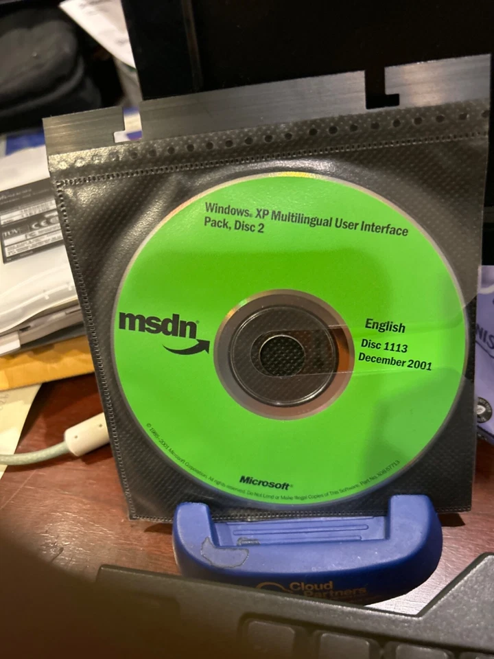 AUTHENTIC NEW RARE Microsoft Windows XP Multilingual User Interface Pack Disk1+2 - Image 2 of 3