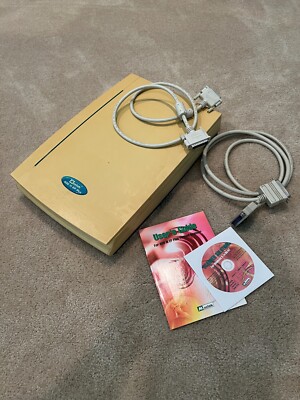 MUSTEK flatbed scanner MODEL No. 600 II EP with Cables