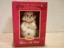 NEW 2001 Pet Smart Luv-a-Pet  Snow Puppy  Christmas Holiday  Ornament