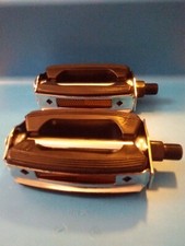 Lowrider 1/2" Bow/Krate Style Bike Pedals