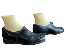NOS 7.5 W Black Vtg 70s Shoes Leather Wedge Heel Side Tie Mello Mates USA