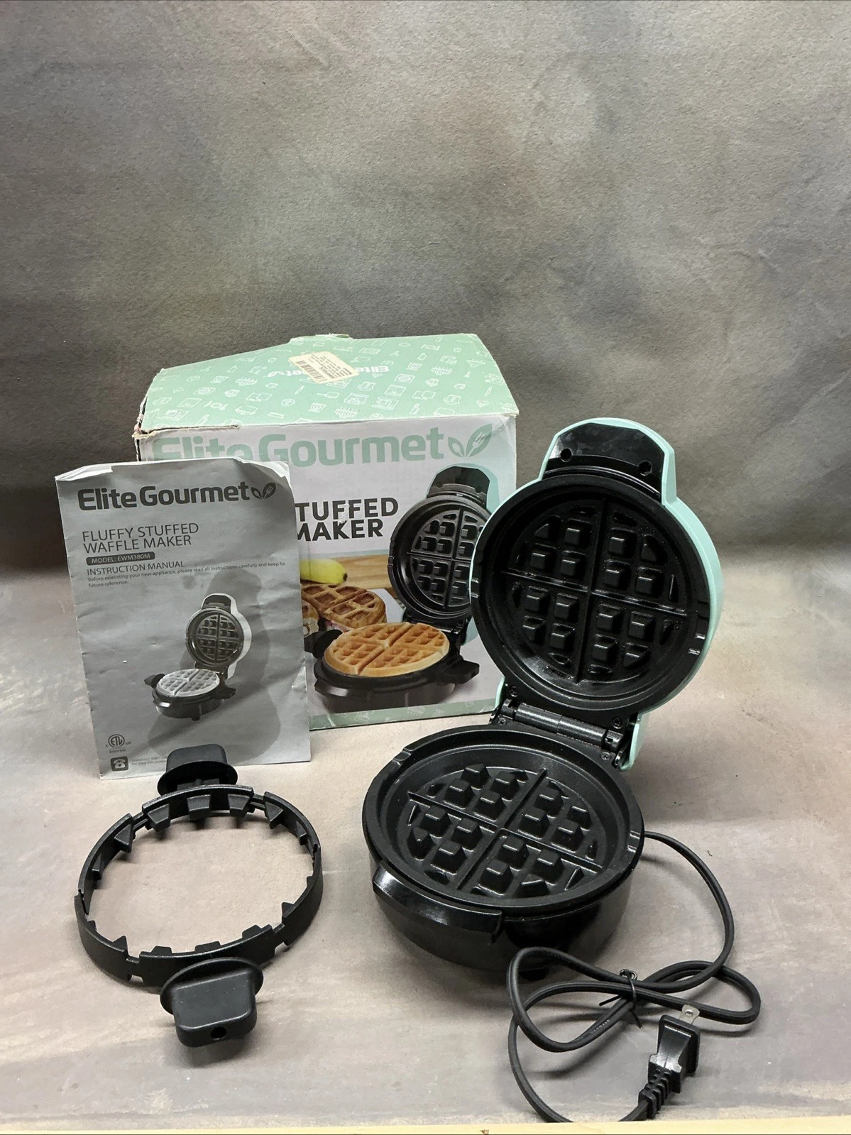 Nonstick Stuffed Waffle Maker, 1.5-Inch Jumbo Thick Fluffy Waffles, EWM380M NIB