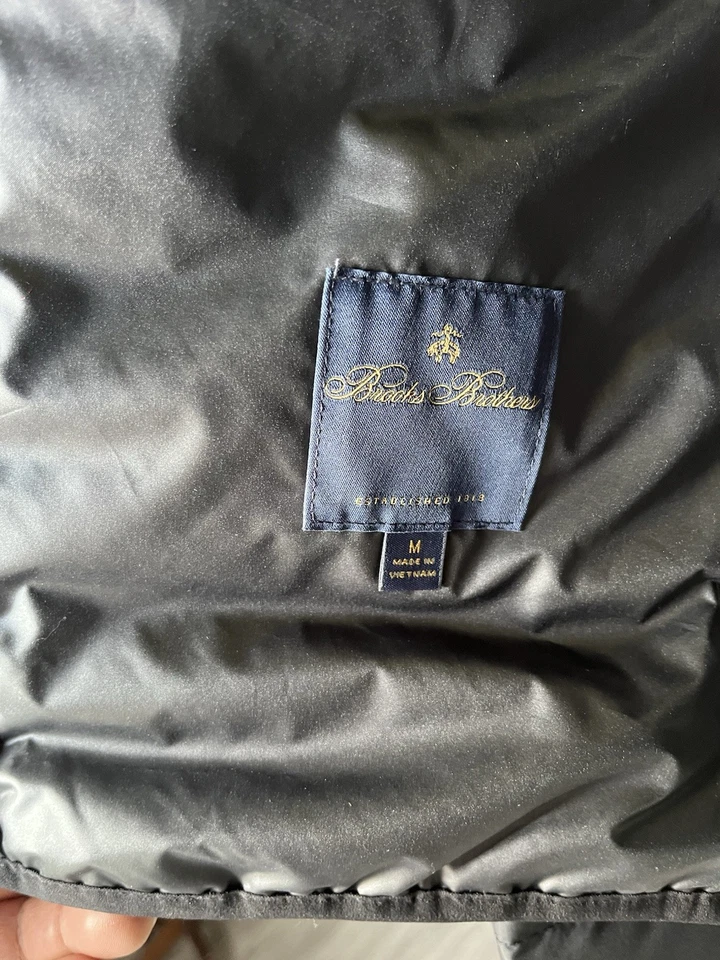 Jaqueta acolchoada Brooks Brothers Duck Down preta masculina M excelente 2024 - Imagem 3 de 3