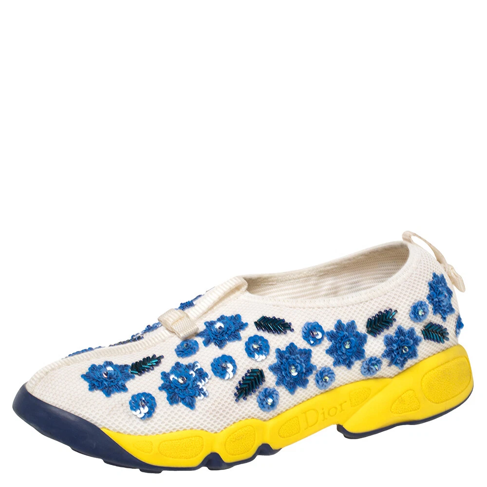 Baskets à enfiler à paillettes florales en maille blanche Dior taille 38
