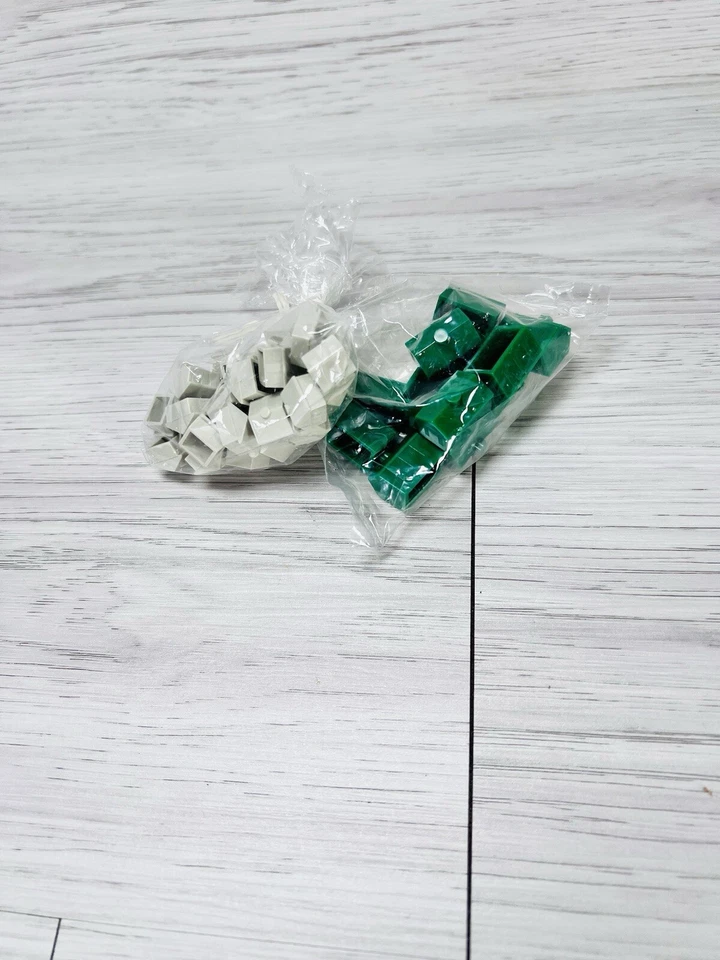 The Wizard of Oz Edition Monopoly Board Game Replacement Pieces  Houses Hotels - Image 2 of 3