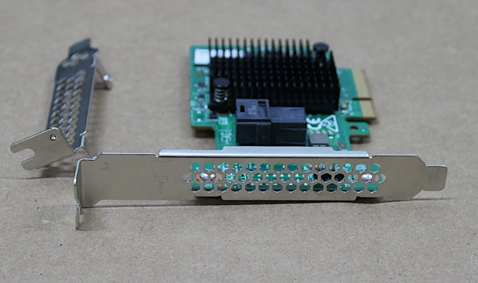 Lenovo ServeRAID M1210 12Gbps SAS/SATA 12Gb/s PCIe RAID Controller  - 00JY196 - Image 3 of 4