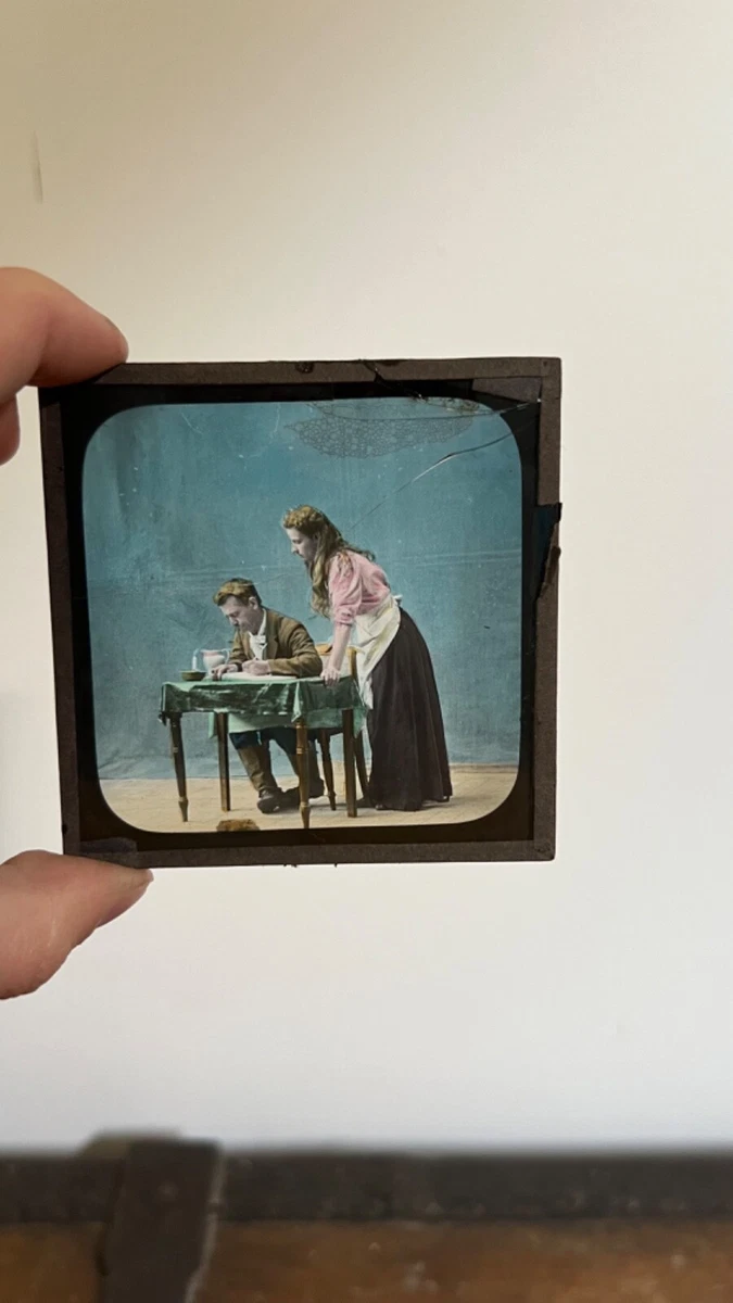 10 Plaques de verre 19ème illustrées et colorisées , pour Lanterne