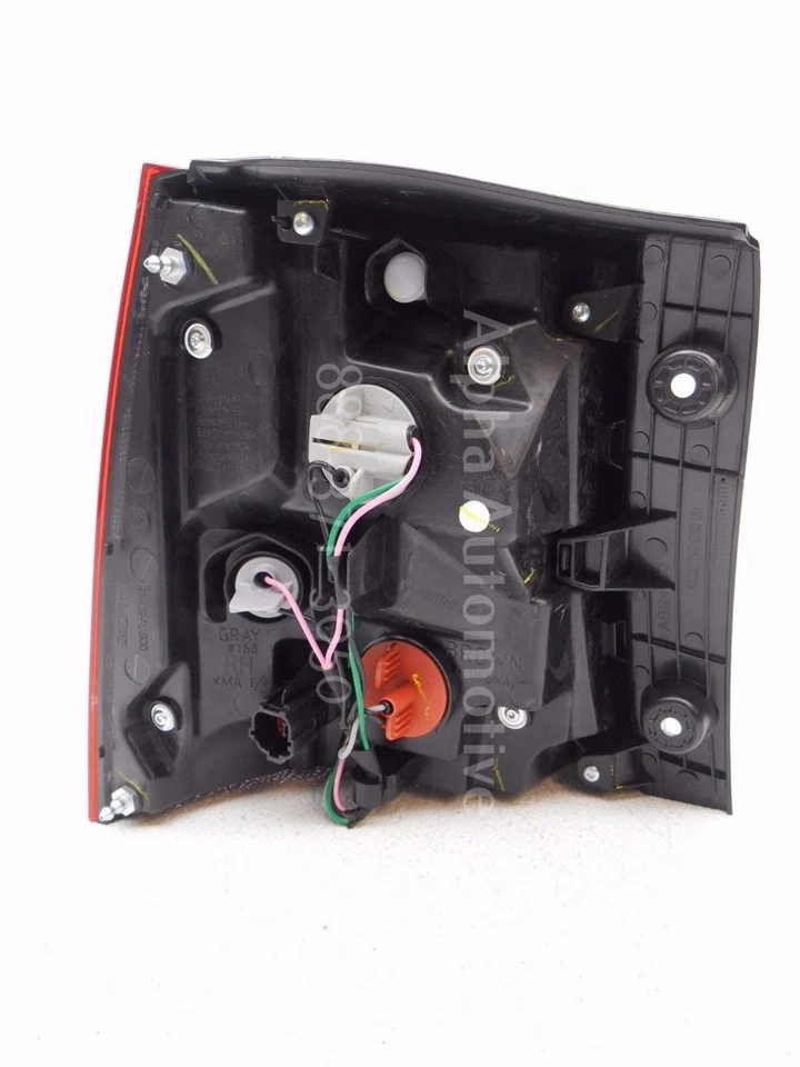 Оригинальный задний фонарь для правой руки для KIA Sorento 2014-2015 годов выпуска - Изображение 4 из 4