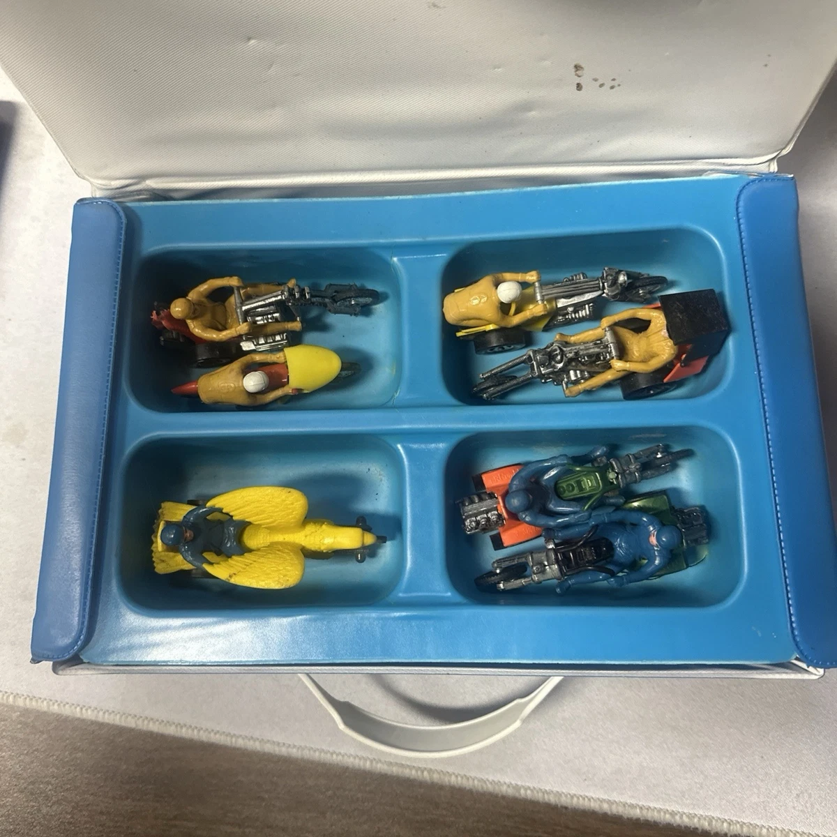 Hot Wheels Rrrumblers Vintage Manufacture Diecast Cars, Trucks