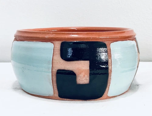 1990 Kleinsorge Stirn Studio Art 8.5” Greek Key Aqua & Black Clay Planter Pot