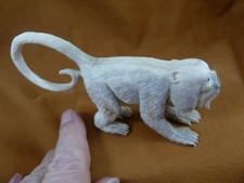 mon-w4) white Howler monkey of shed ANTLER figurine Bali detailed loudest animal