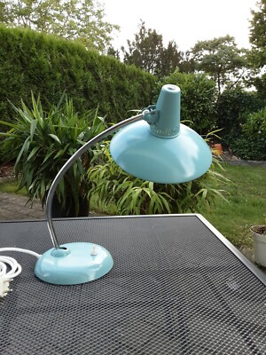Kaiser Idell Original,  Modell 6753 , Pastelltürkis, top Zustand 