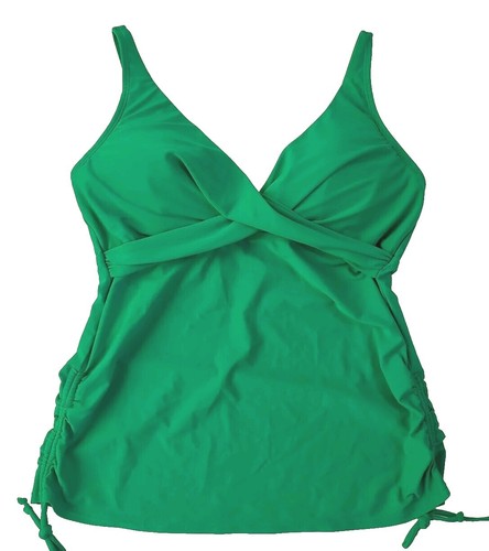 Plus Size Scallop Neckline Halter Tankini Top in Spring Peony – Mazu Apparel