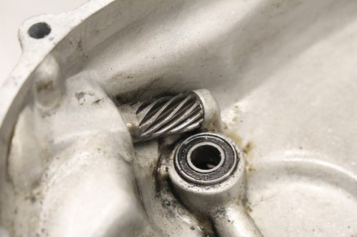 1976 Honda XL350 ENGINE MOTOR SIDE CLUTCH COVER C370 - Picture 4 of 7