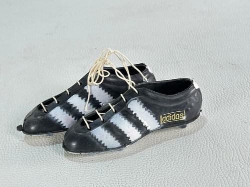 Vintage Adidas Mini Football Noir Coupe Du Monde par Exemple pour Autospiegel - Imagen 2 de 11