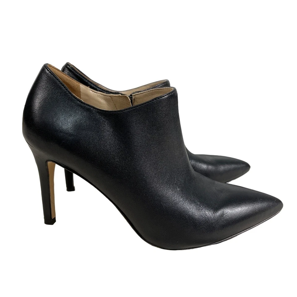 Botines Via Spiga para mujer de cuero negro con punta en punta talla 6,5 M Foto 4 de 4