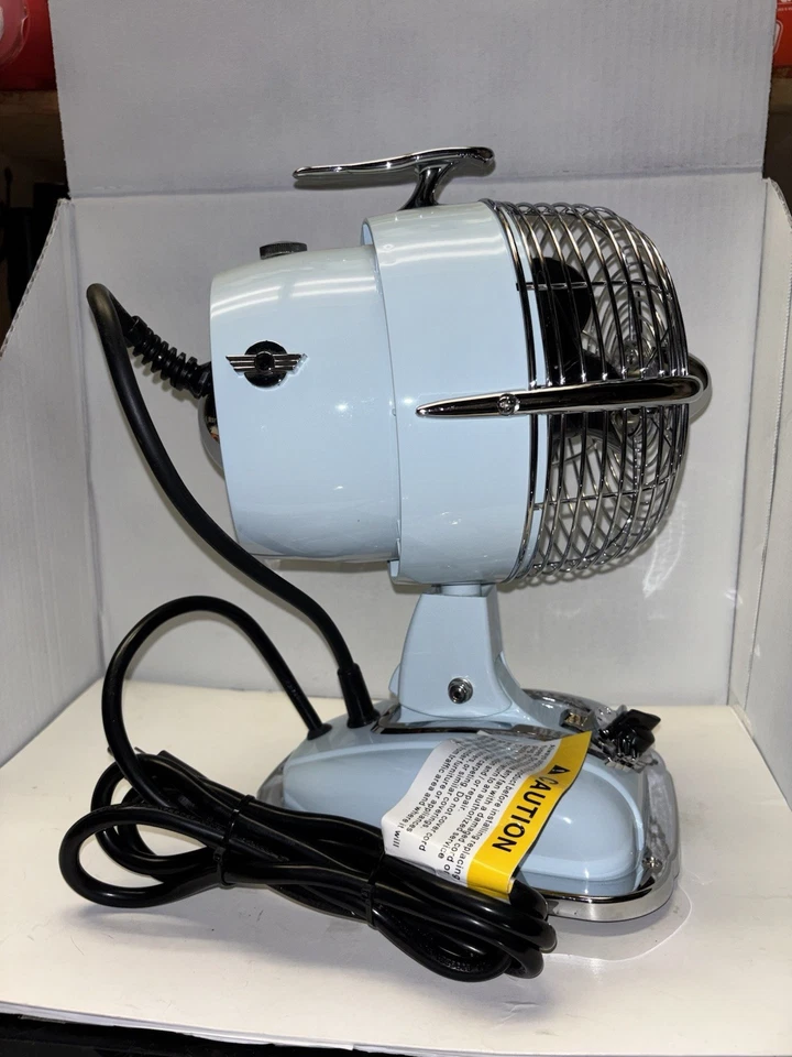 Very Rare! Practically New Fanimation Urbanjet 6'' Oscillating Fan Baby Blue - Image 4 of 4