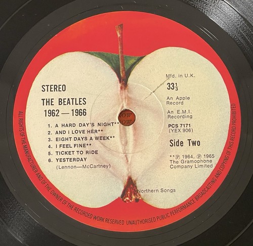 THE BEATLES : Red 2 x Double Album : apple 🍏 1962 -66 original compilation - Picture 7 of 11