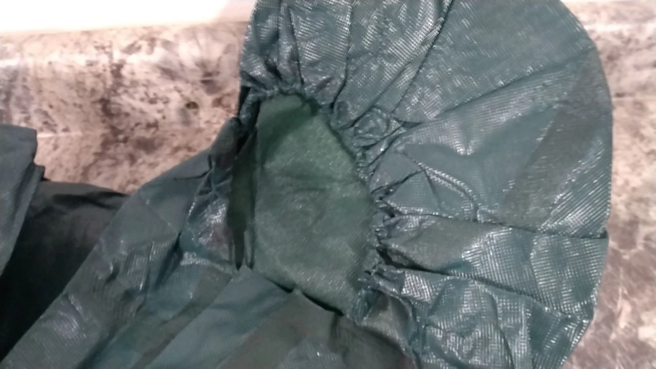 Alphatech GR40-T-92-122-02 6 Pk Size S Green Chemical Resistant Coveralls image 7